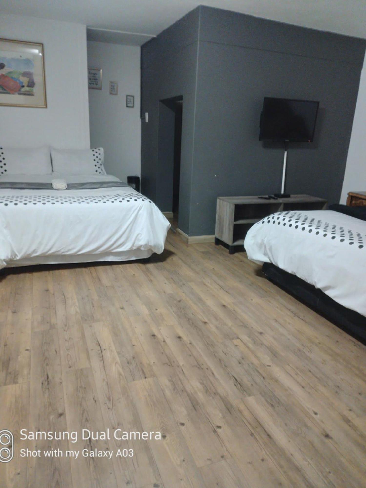 Falcon Lodge Newcastle Ngoại thất bức ảnh